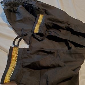 NWOT Black lounge pants (S/M)